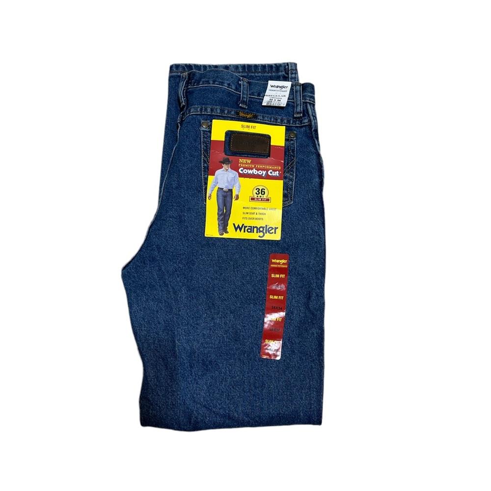 Wrangler Cowboy Cut Slim Fit. Irregular size.